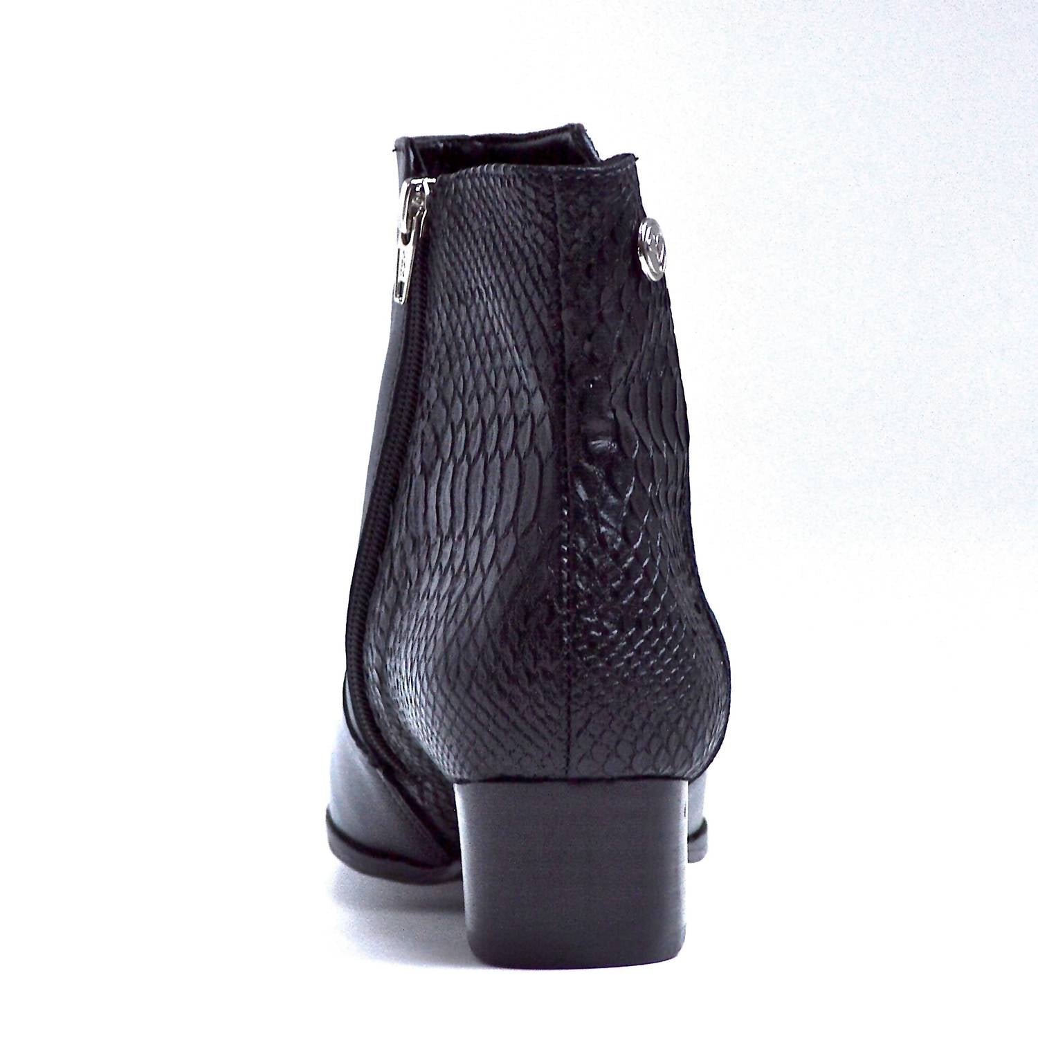 Chelsea Jones - Women's Amuse Ankle Boot - Image 3